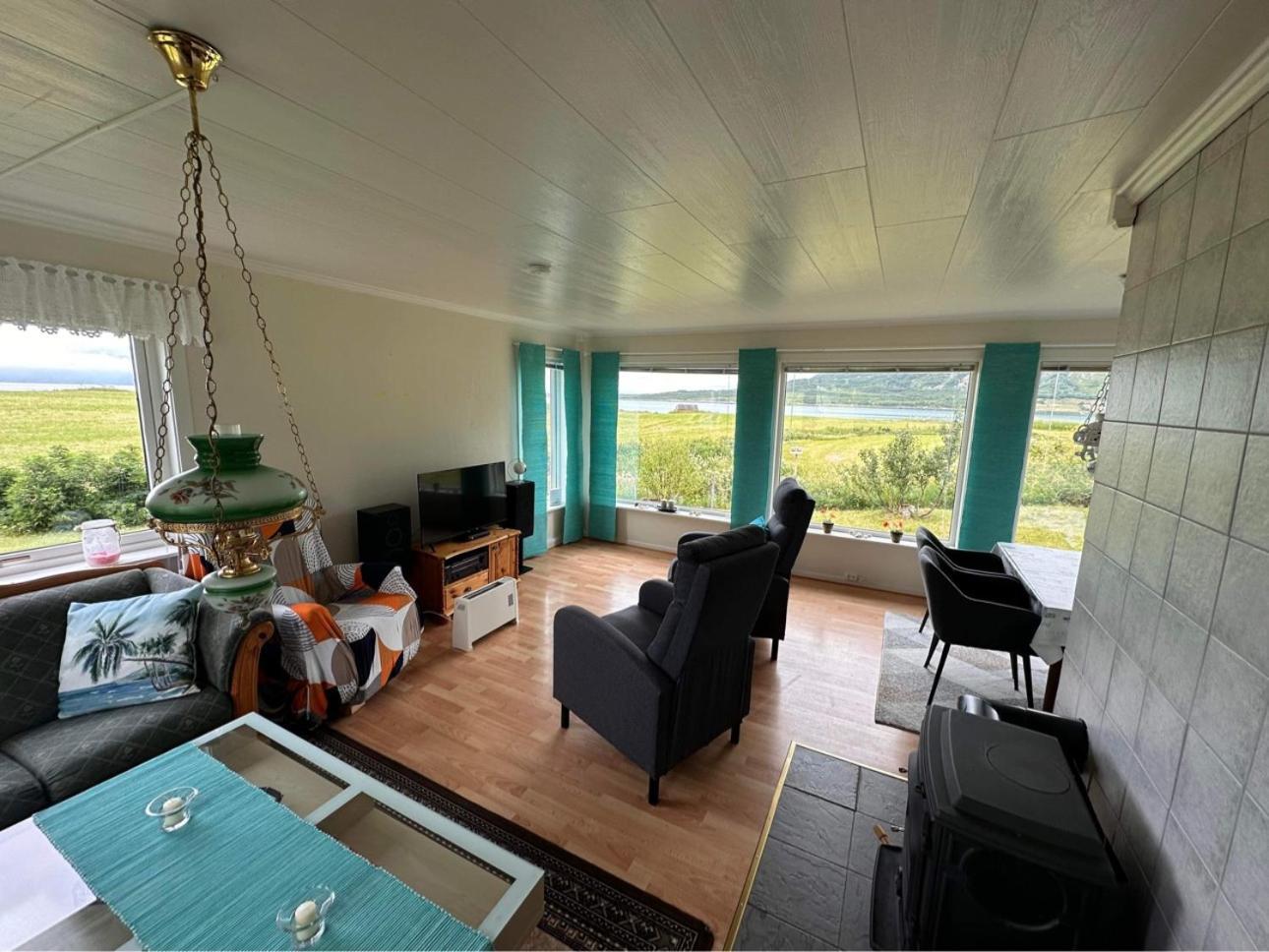 Midnattsolveien 3158,Sommarhusstrand Laukvik Exteriör bild